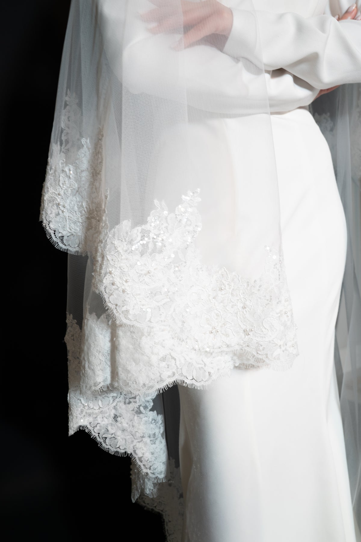 Dianna Cathedral Lace Veil with Blusher — photograph 4 of 6