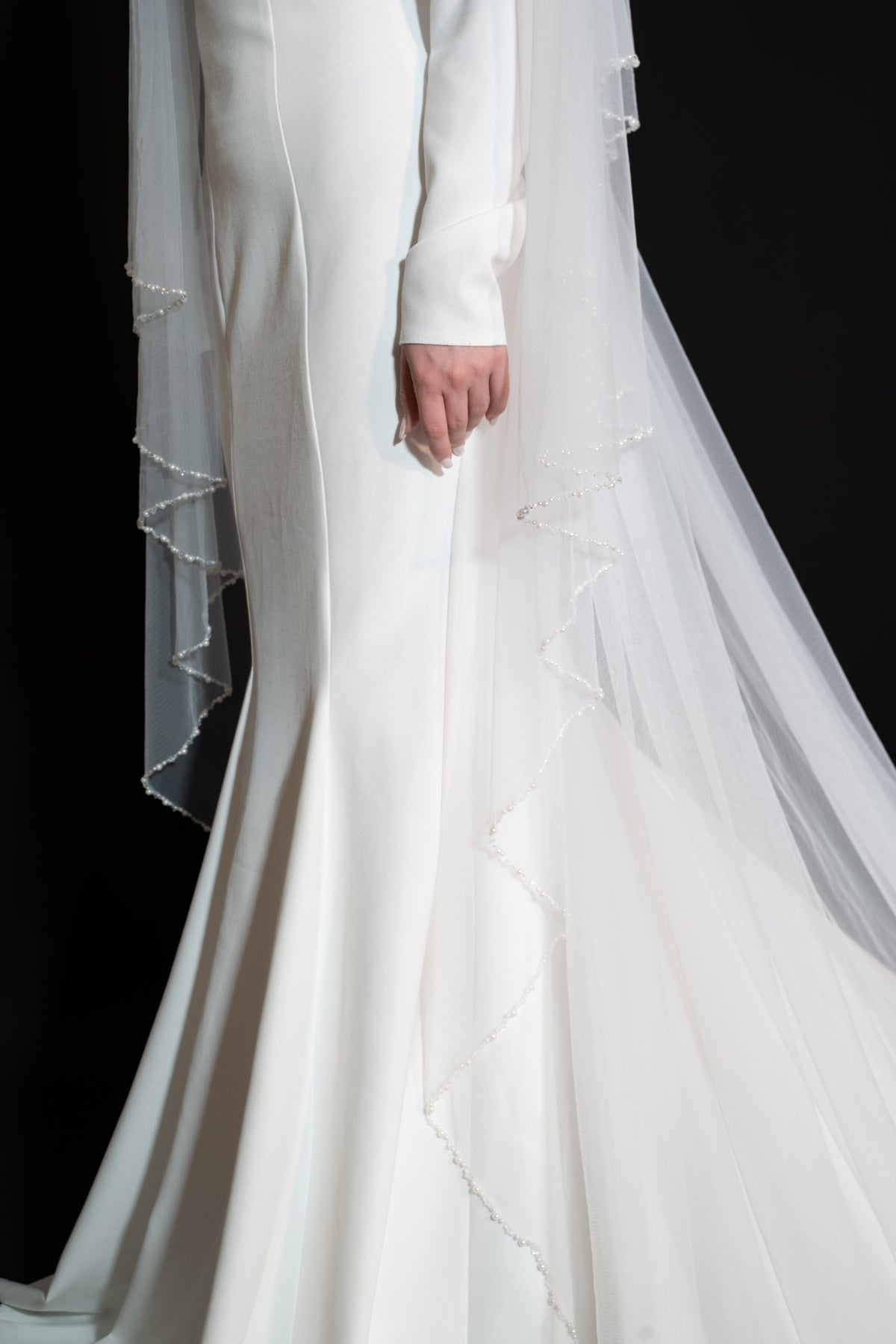 Blusher Veil with Crystal & Pearl — photograph 5 of 6