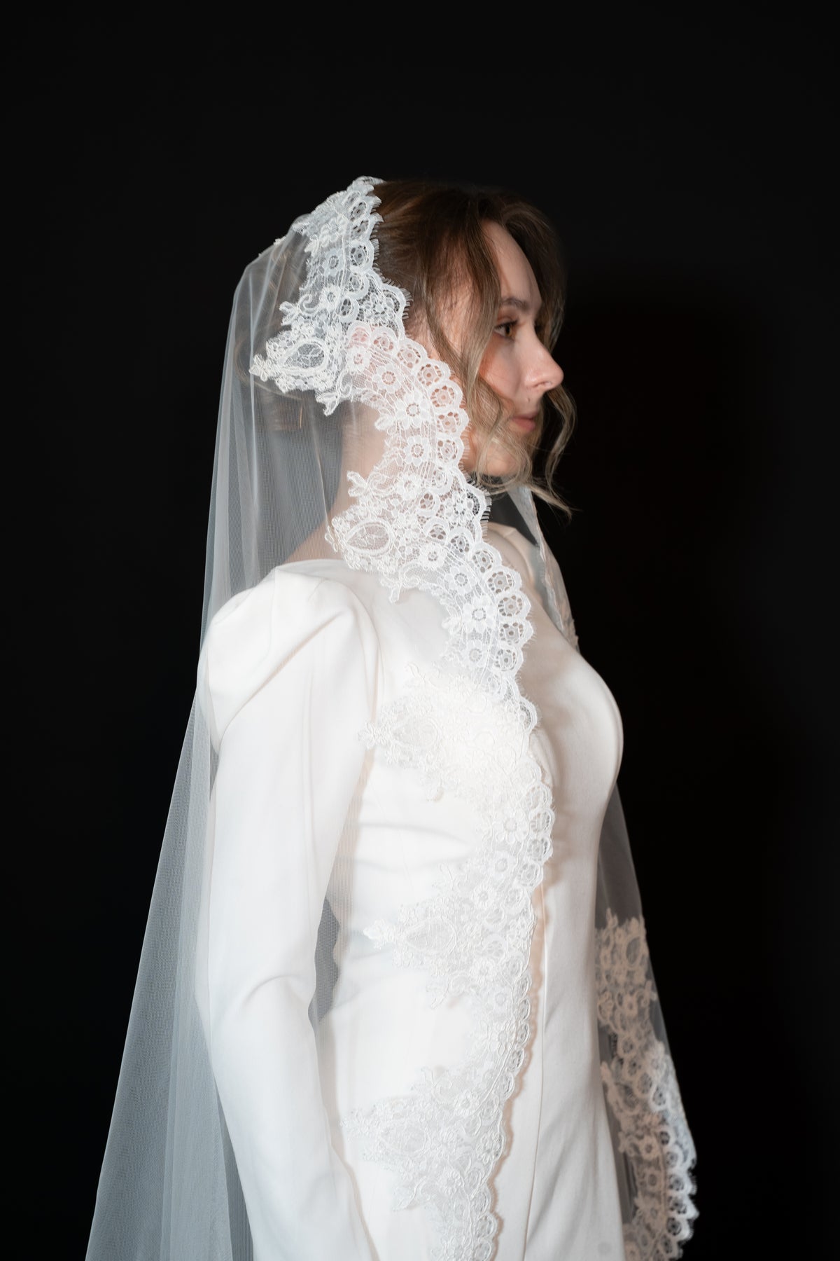 Lace Cathedral Veil — photograph 2 of 4